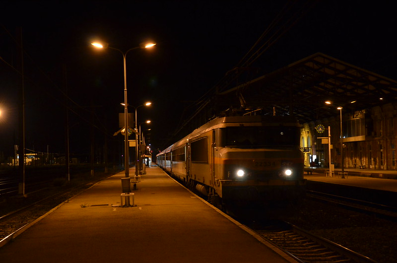 BB 22334 locomotive in dark station pulling Corail cars