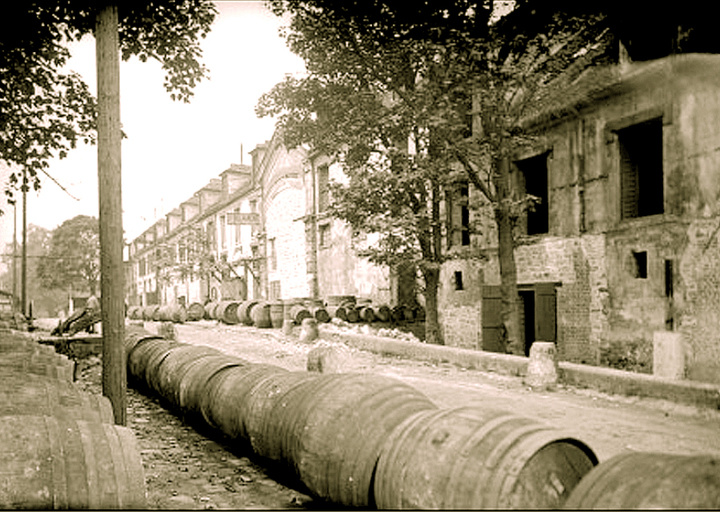 Bercy warehouses, early 20th century