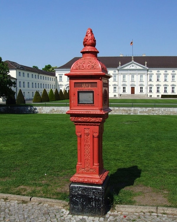 Ornate red fire alarm call box