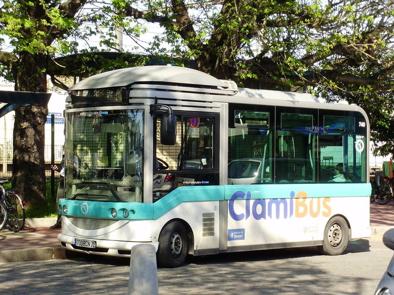 Gruau Microbus branded ClamiBus