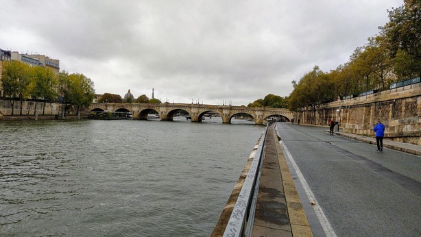 The Voie Georges-Pompidou and the Pont Neuf