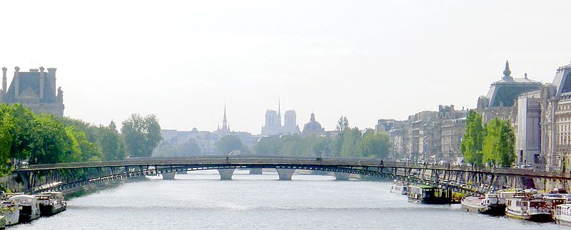 The Passerelle Léopold-Sédar-Senghor