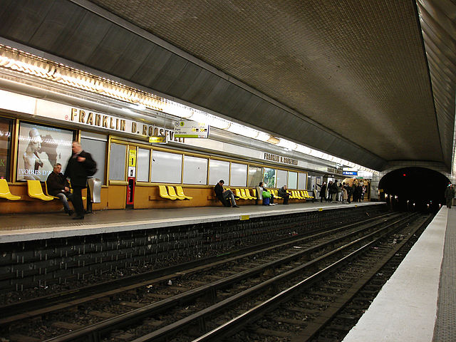 Line 9 platforms, Franklin D. Roosevelt metro station